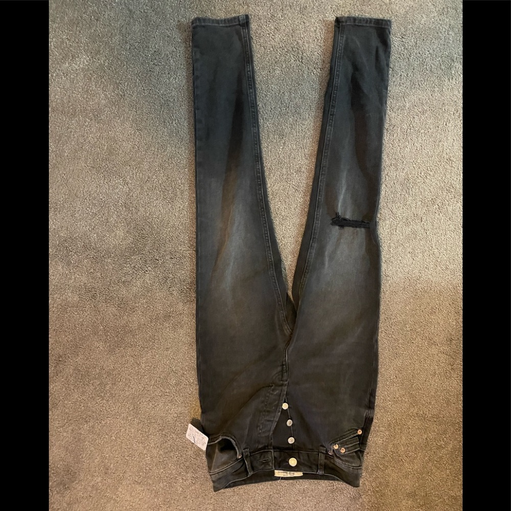 We The Free Button Fly Distress Stella Skinny Jean - Picture 5 of 8